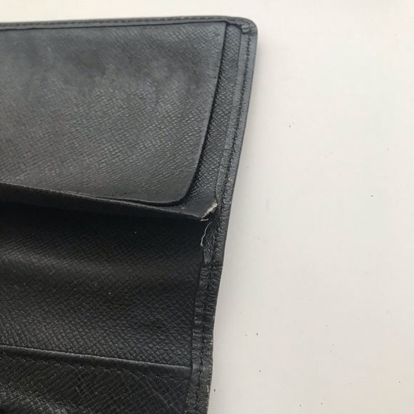 AUTH Louis Vuitton Checkbook Wallet VI1011 - Picture 6 of 8